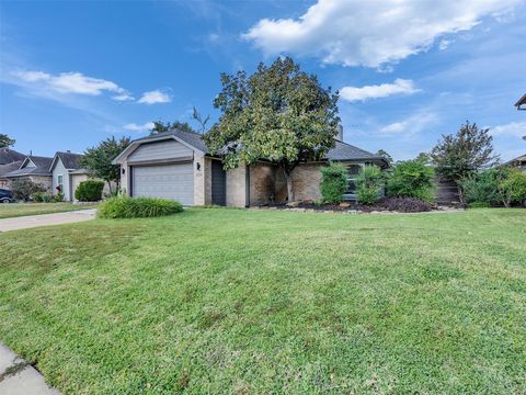 Photo of 1406 Rushworth Drive, Houston, TX 77014 (MLS # 61325220)