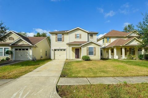 Photo of 12039 Madison Oak Street, Houston, TX 77038 (MLS # 11257216)