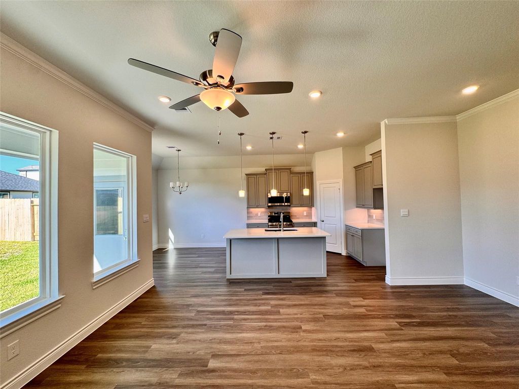 Photo of 11841 Whirlaway Drive, Willis, TX 77318 (MLS # 81951797)