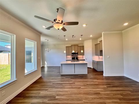 Photo of 11841 Whirlaway Drive, Willis, TX 77318 (MLS # 81951797)