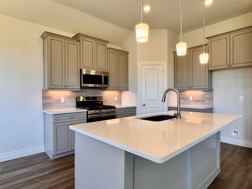 Photo of 11841 Whirlaway Drive, Willis, TX 77318 (MLS # 81951797)