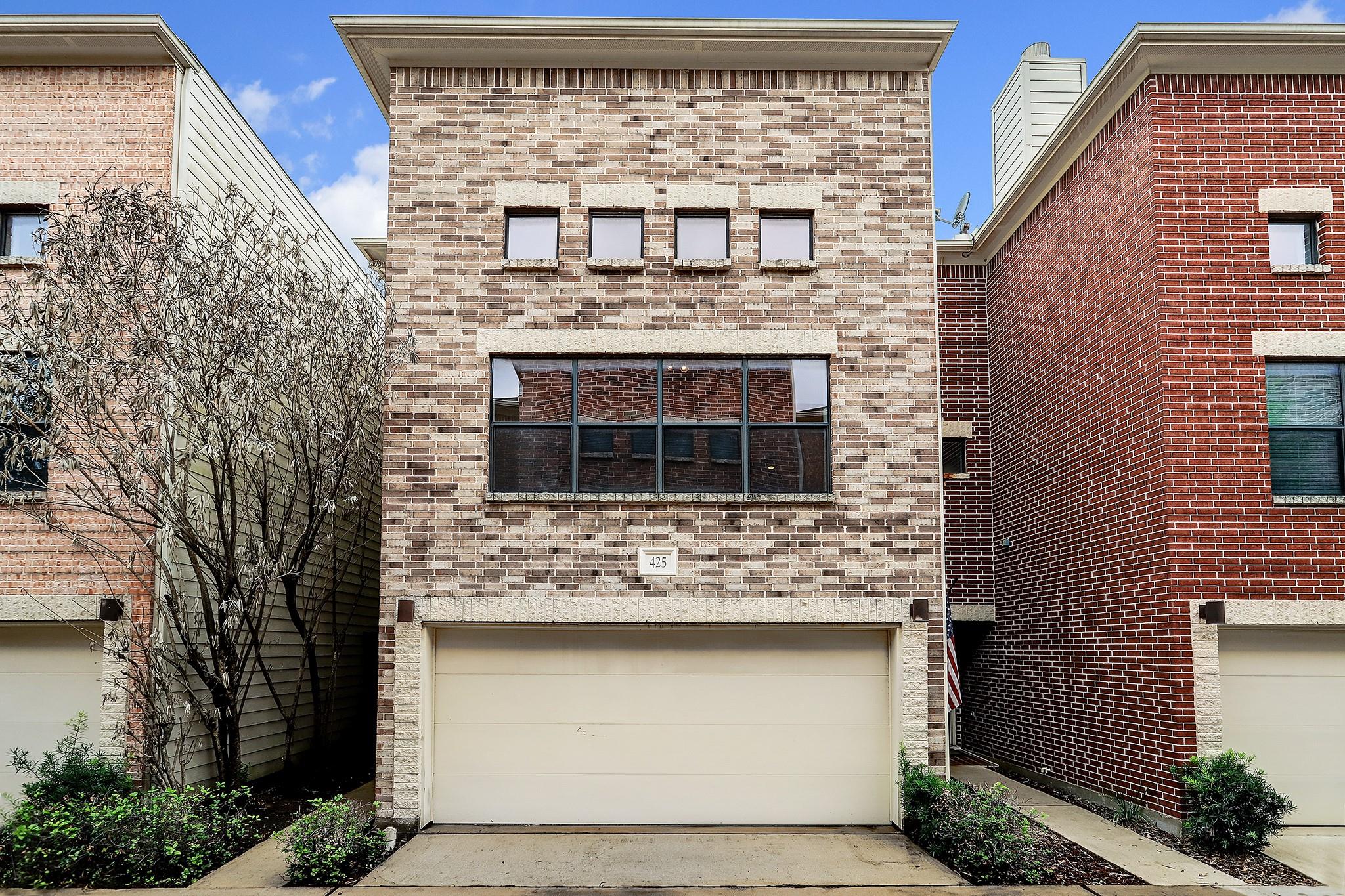 425 W 26th Street