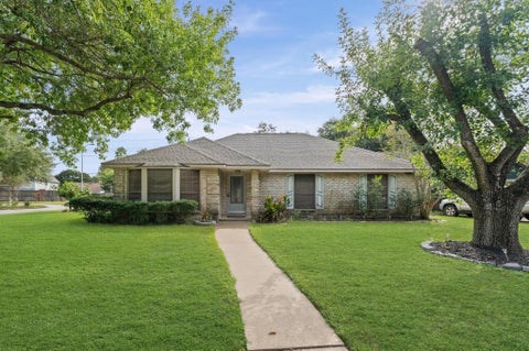 Photo of 6122 Fuller Street, Houston, TX 77084 (MLS # 48722465)