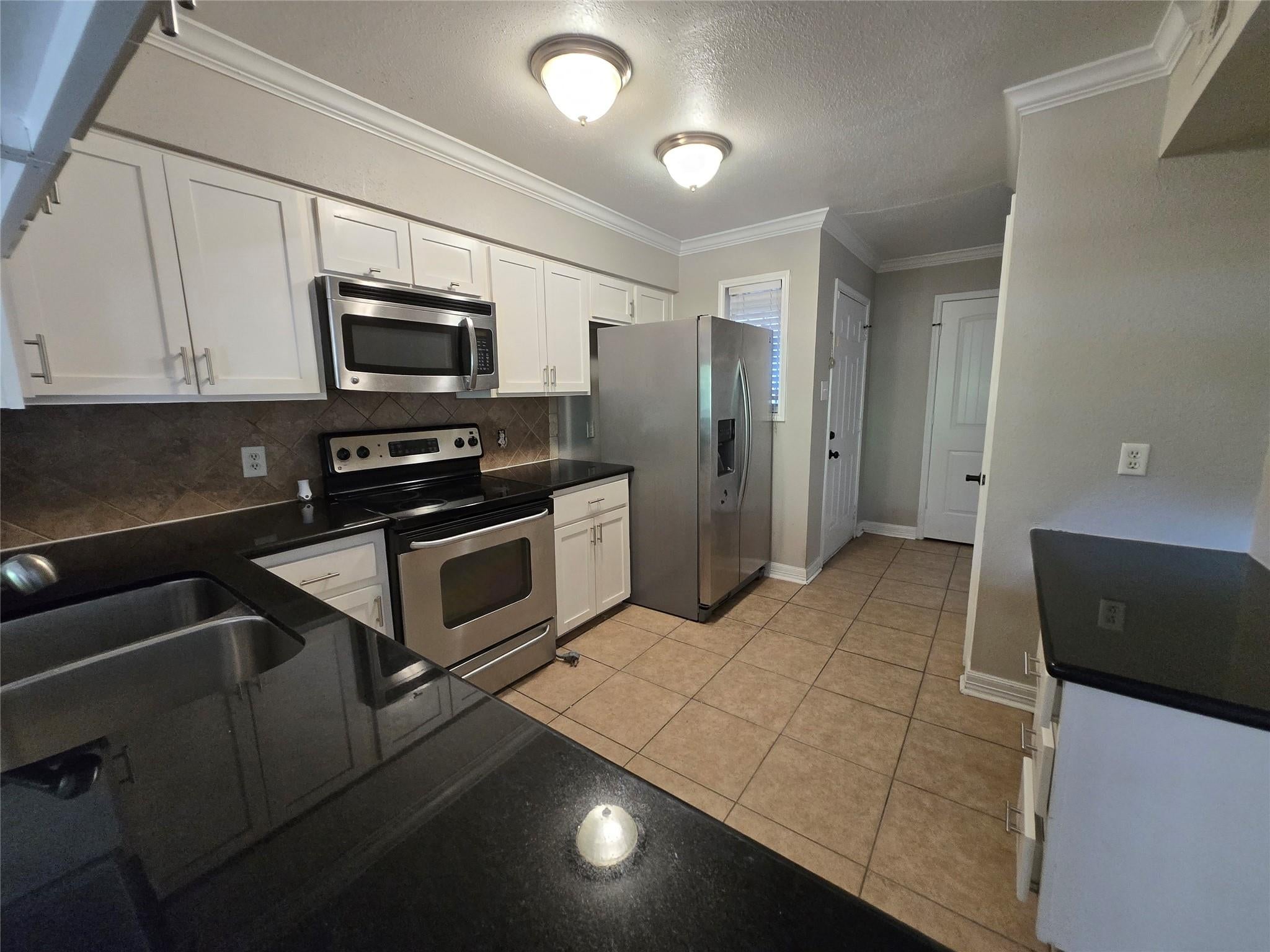 5661 Birchmont Drive E