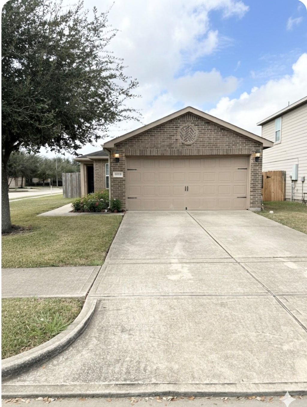 Photo of 11230 Hall Ranch Court Ct, Houston, TX 77075 (MLS # 60591707)