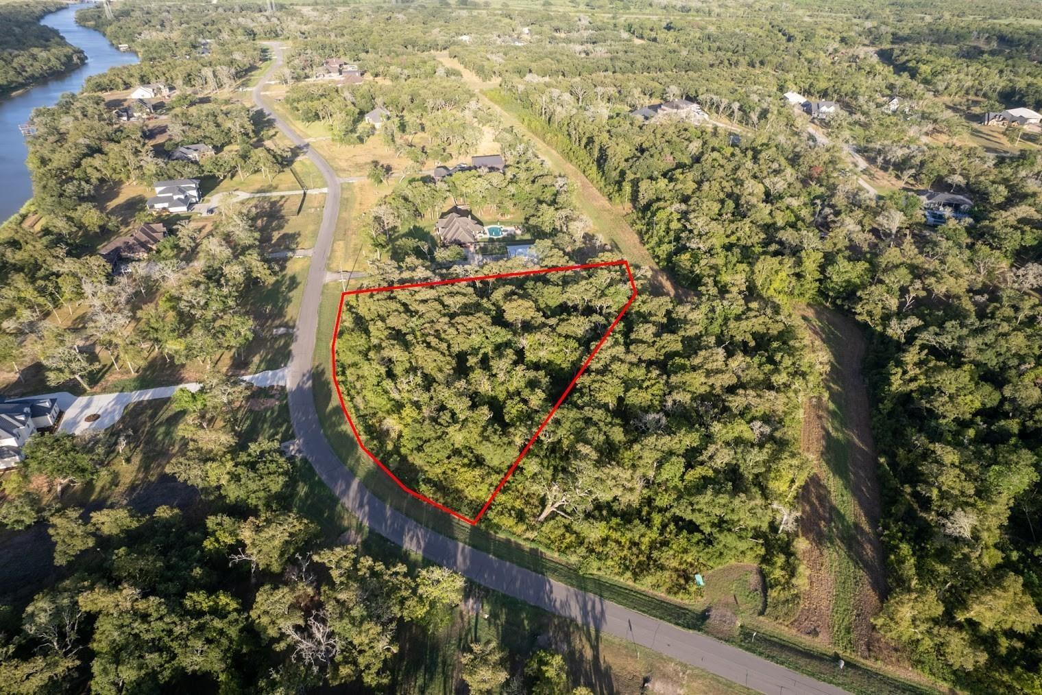 31811 Bayou Bend
