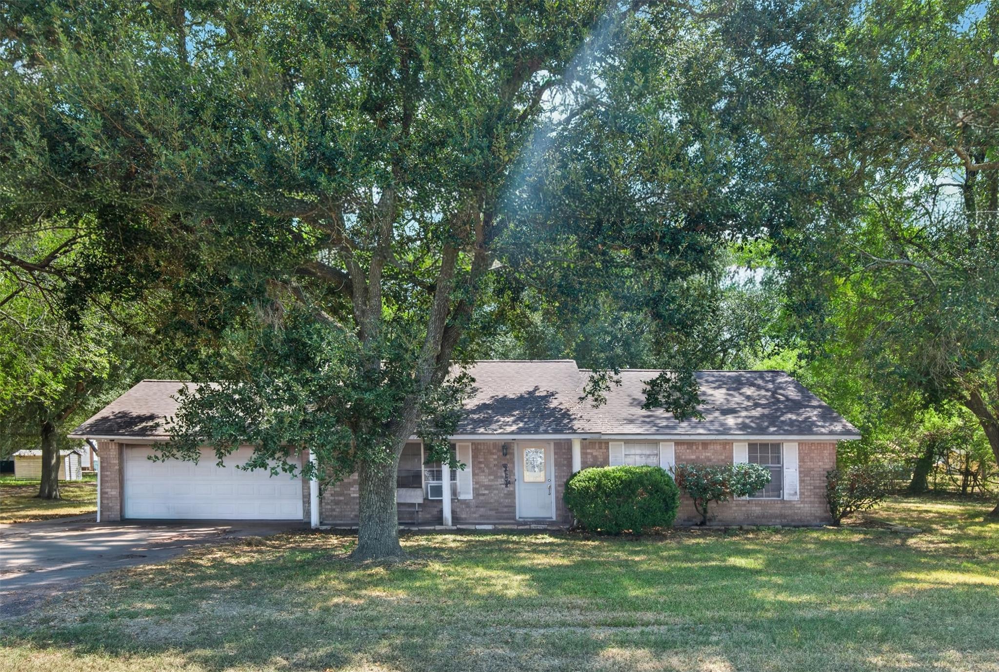 2713 Mazen Road