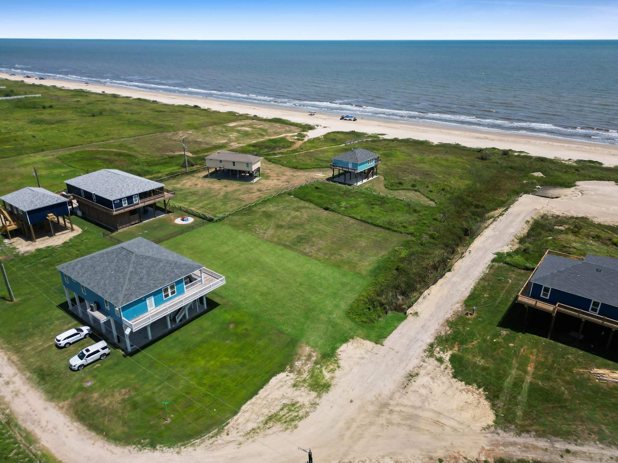514 Caplen Shores Circle