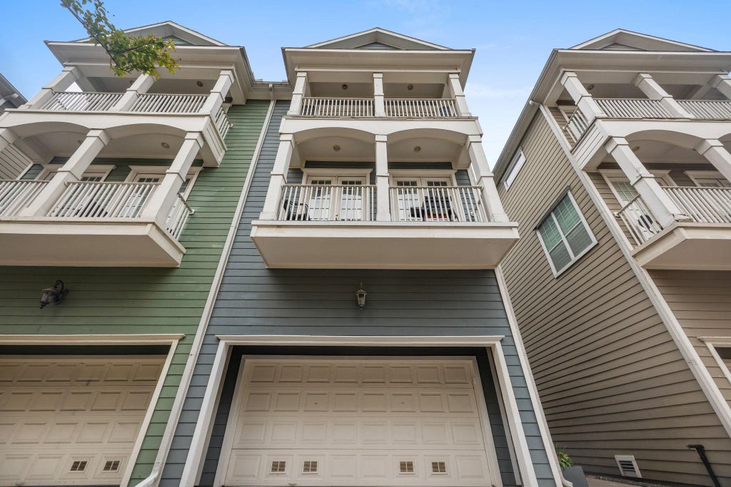 Photo of 1331 W 24th Street #D, Houston, TX 77008 (MLS # 6978542)