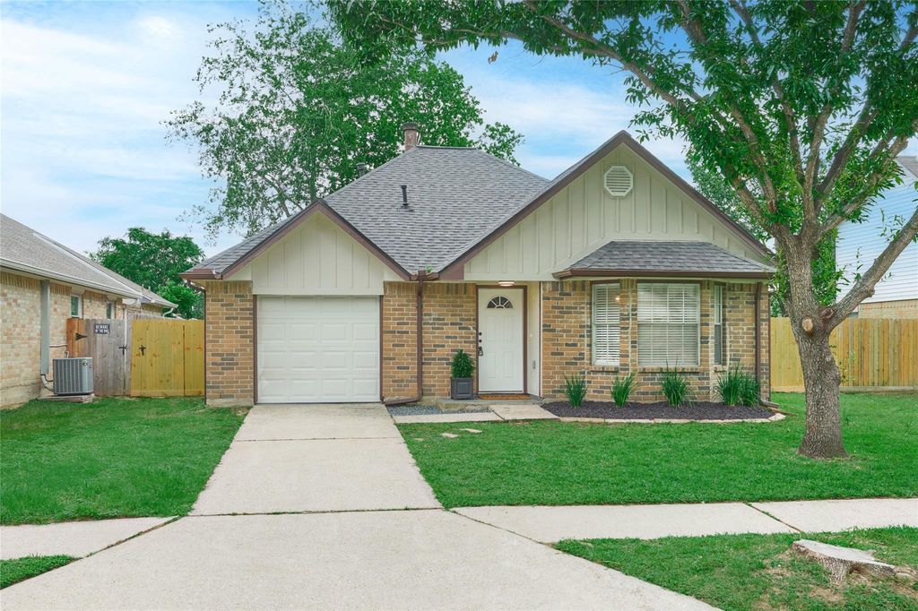 Photo of 12307 White River Drive, Tomball, TX 77375 (MLS # 93111824)