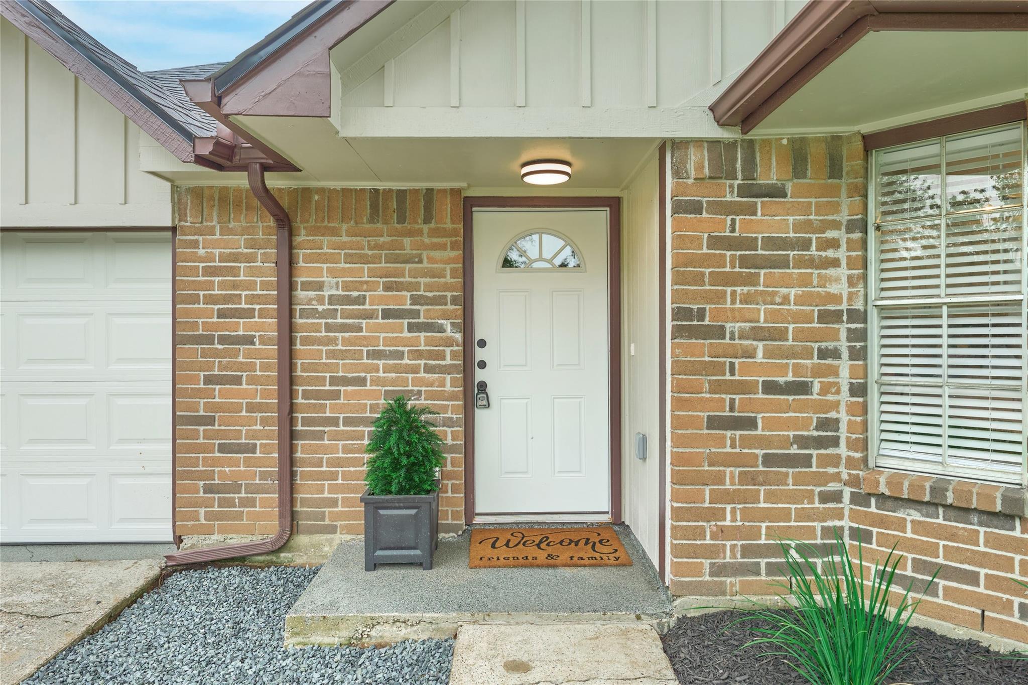 12307 White River Drive