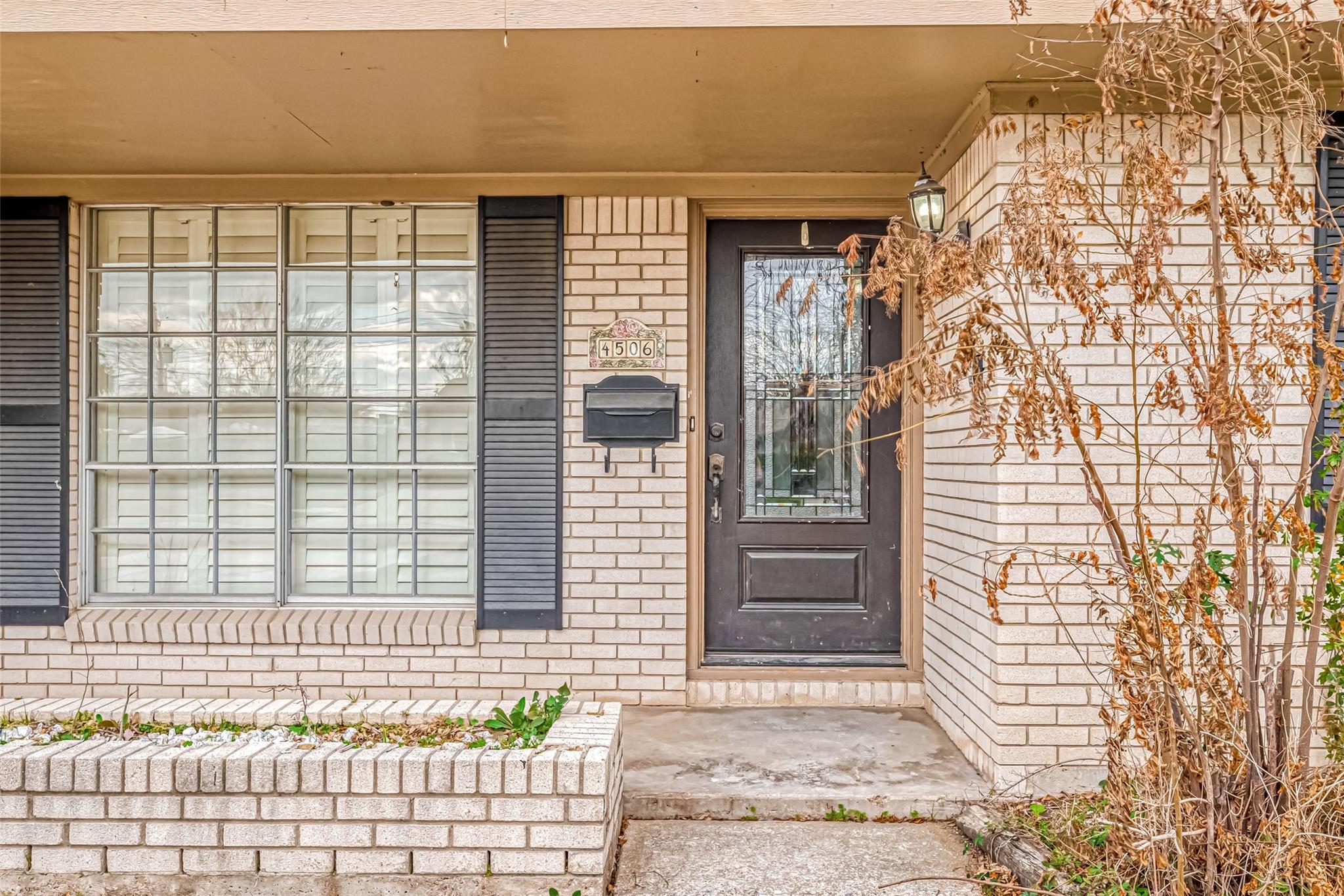 4506 Mimosa Drive