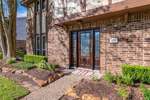 Photo of 603 Chedworth Drive, Houston, TX 77062 (MLS # 87218588)