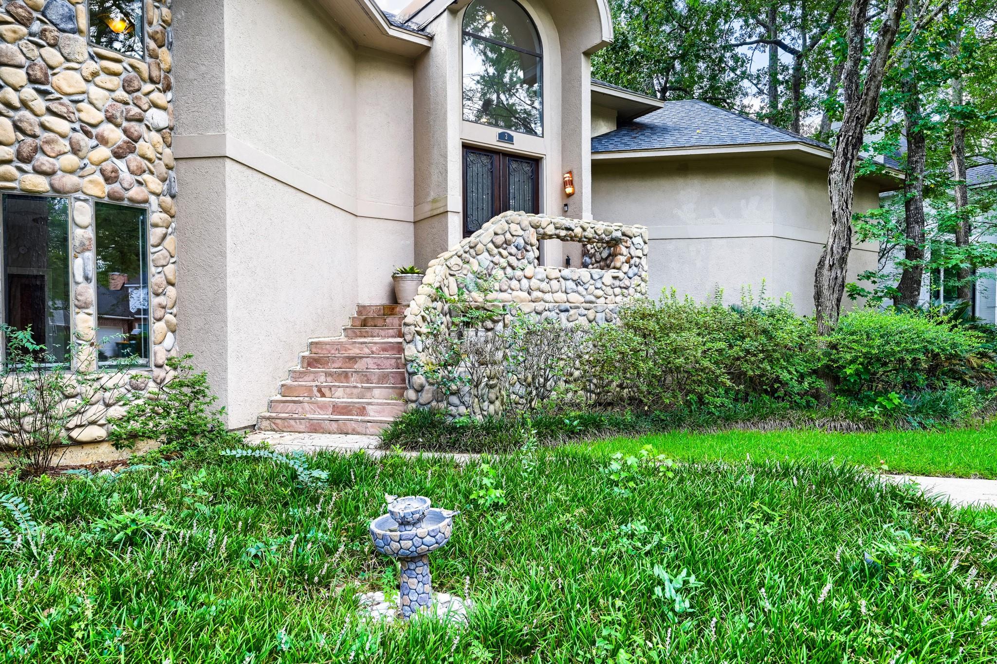 3 Hillside View Place