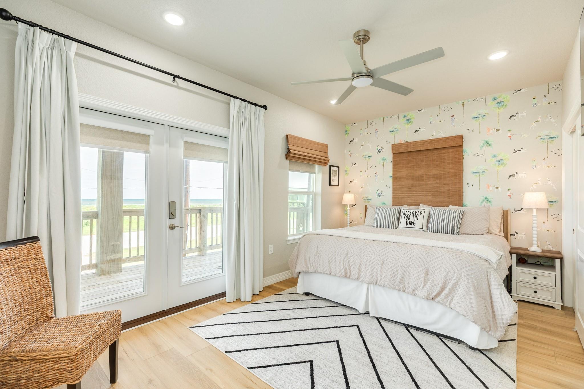 4609 Blue Water Highway