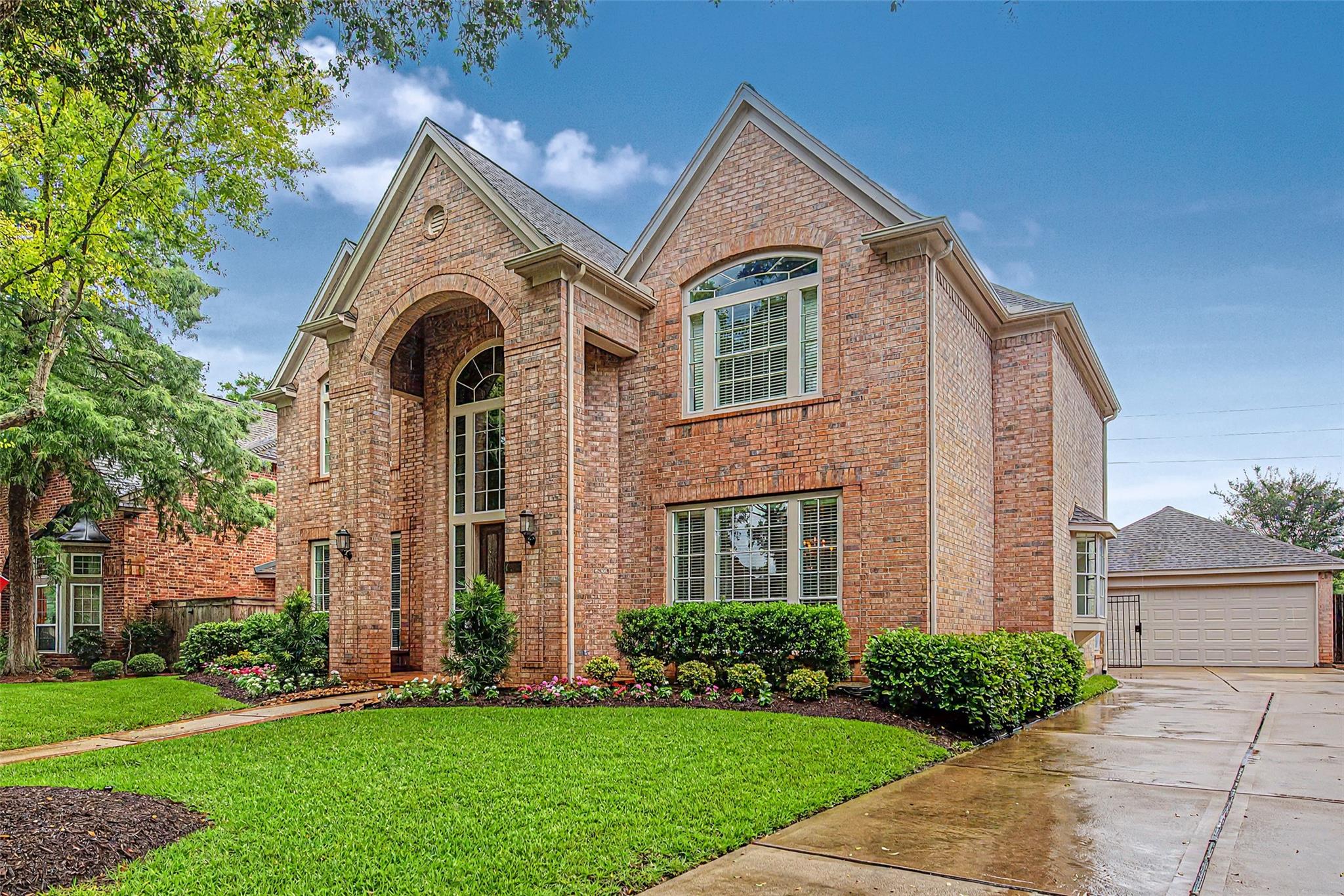 4811 Rachelle Court