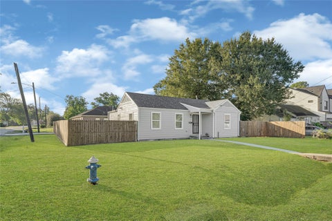 Photo of 7101 Goforth Street, Houston, TX 77021 (MLS # 95947252)