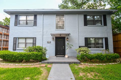 Photo of 4623 Yupon Street #3, Houston, TX 77006 (MLS # 28800186)