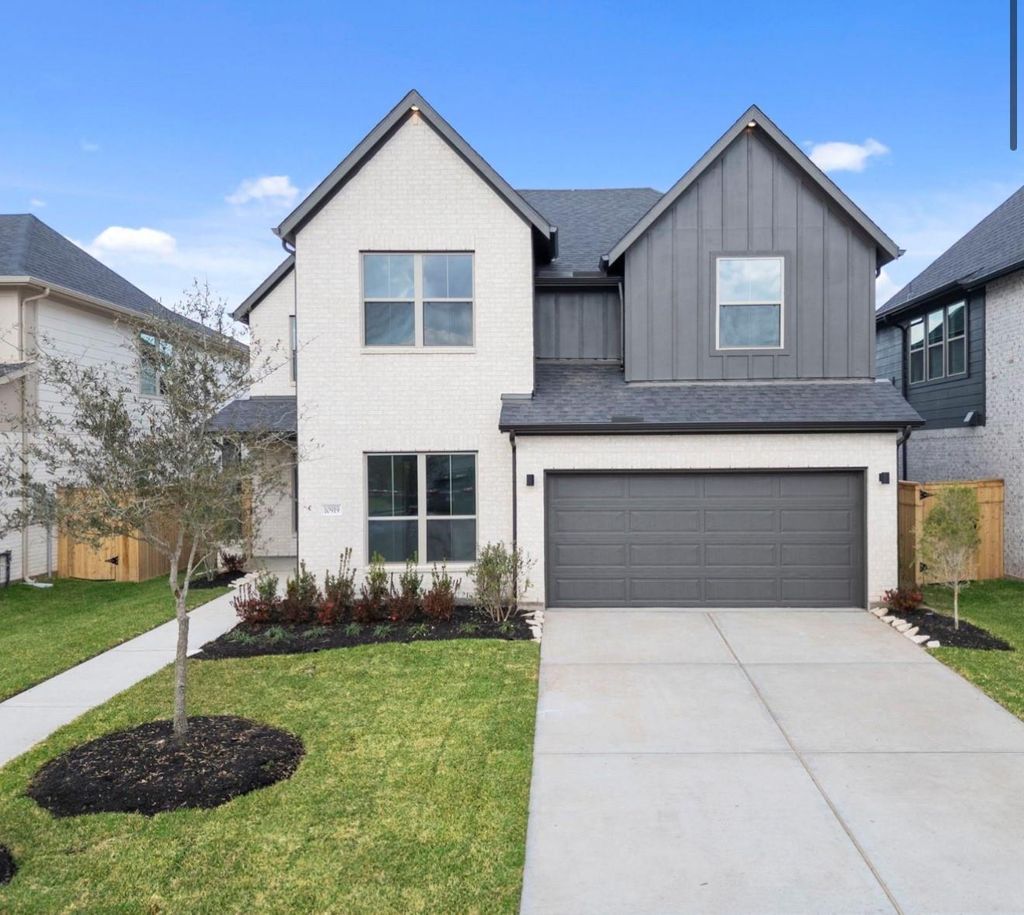 Photo of 10919 Spring Wind Drive, Missouri City, TX 77459 (MLS # 63329310)