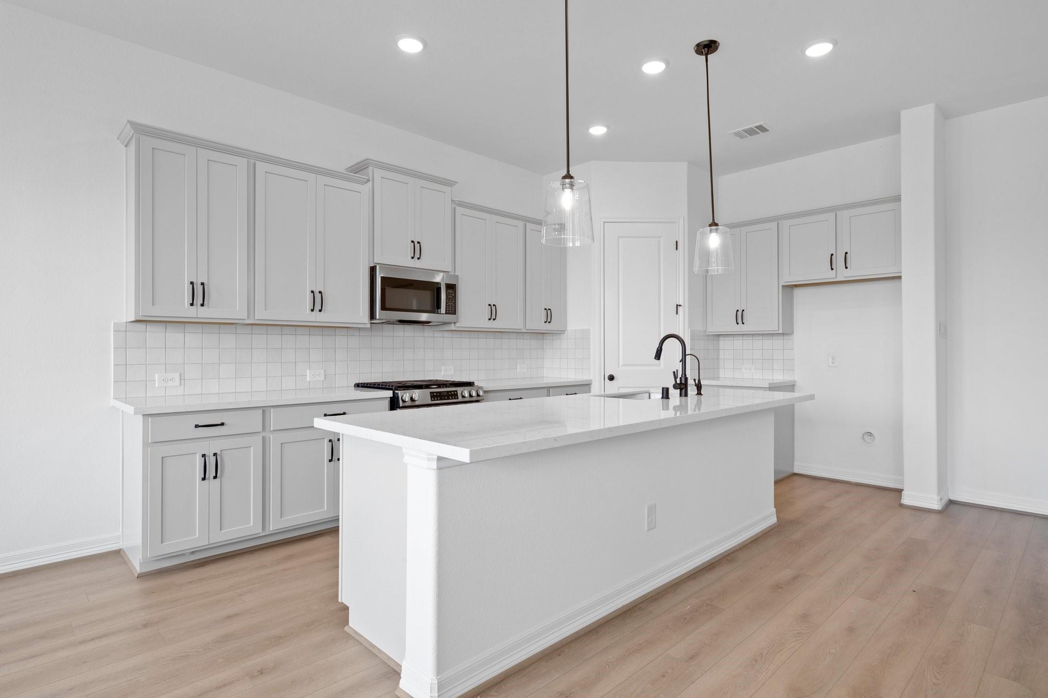 4122 Silver Falls Lane
