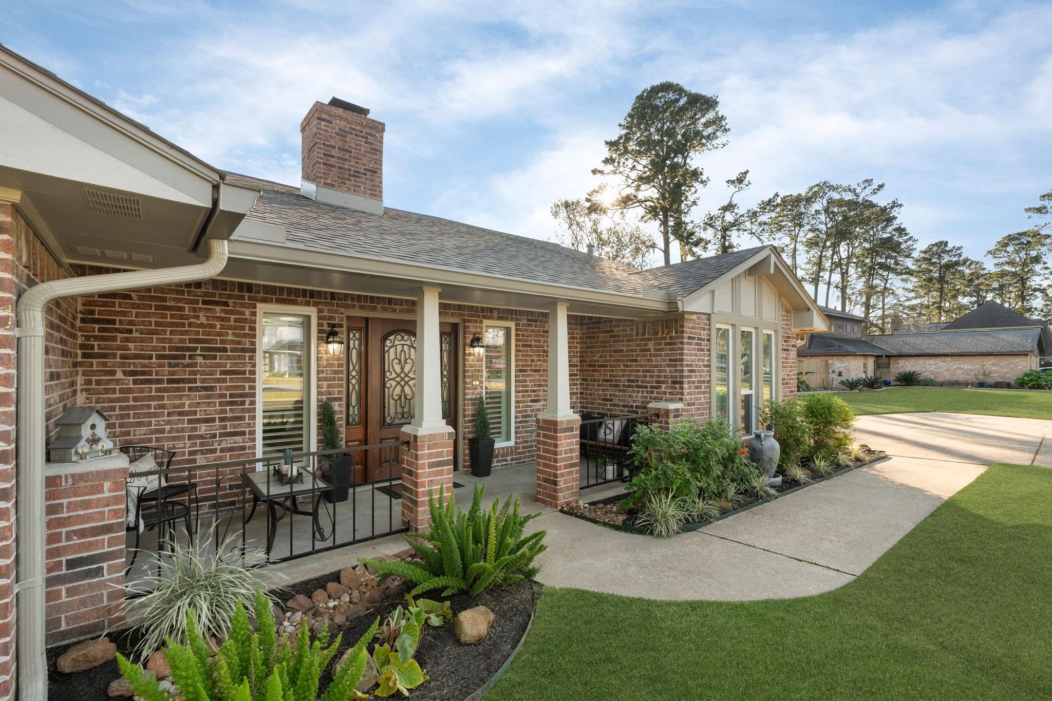 1006 Castle Hill Trail