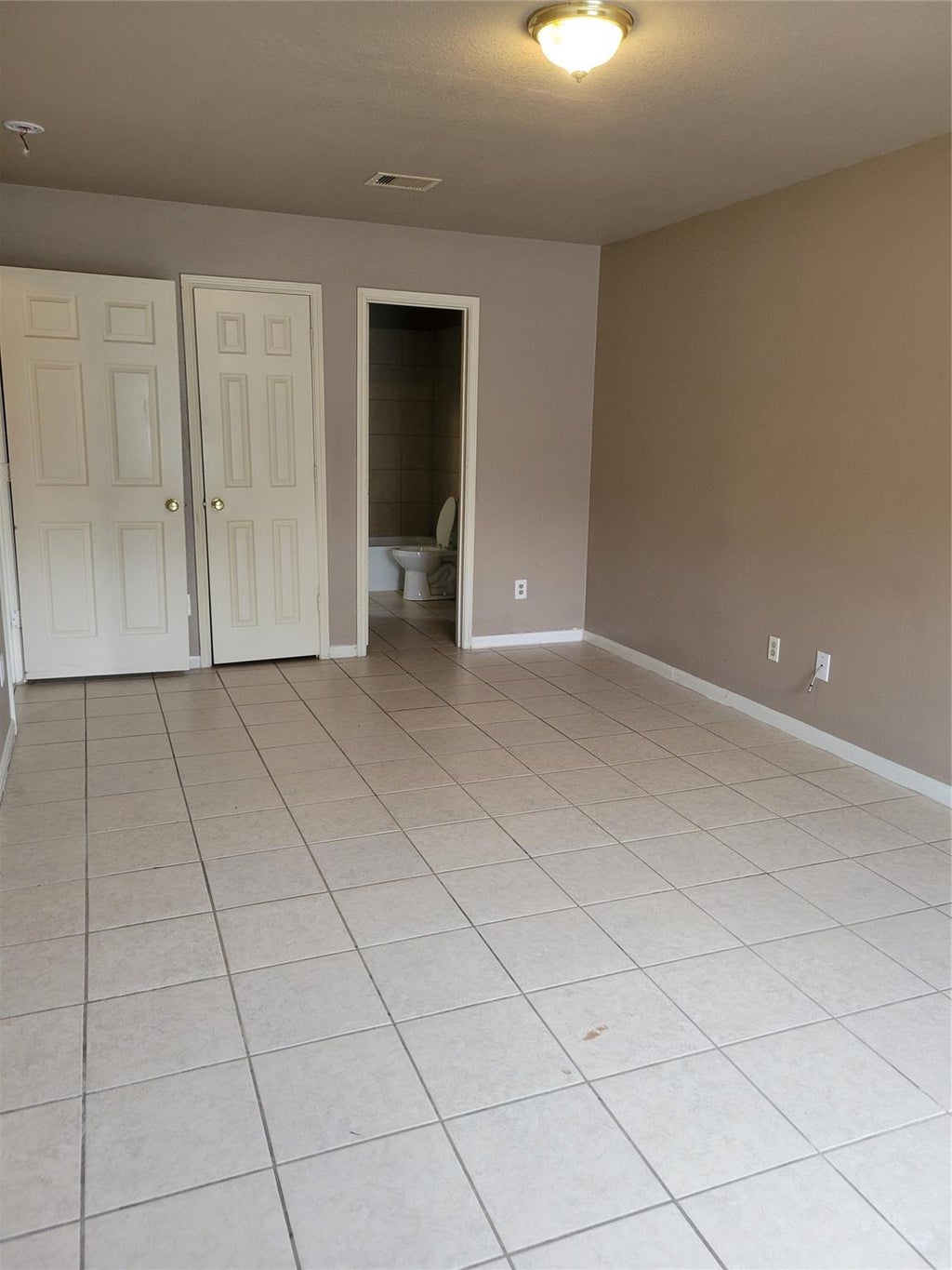 Photo of 4611 Knoxville Street, Houston, TX 77051 (MLS # 77181173)