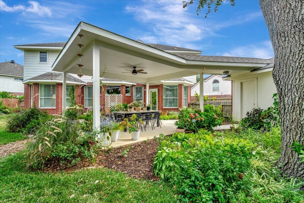 1606 Joshua Tree Lane