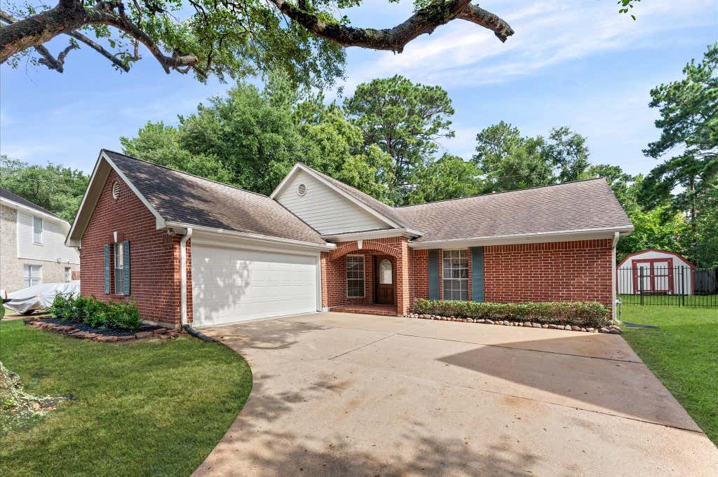 Photo of 17618 Mill Springs Drive, Spring, TX 77379 (MLS # 40500635)