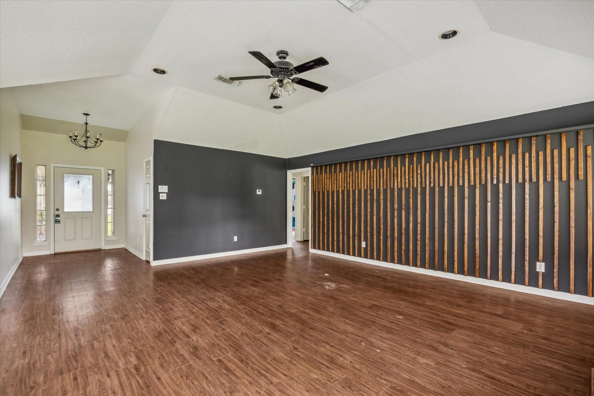 231 Cool Cove