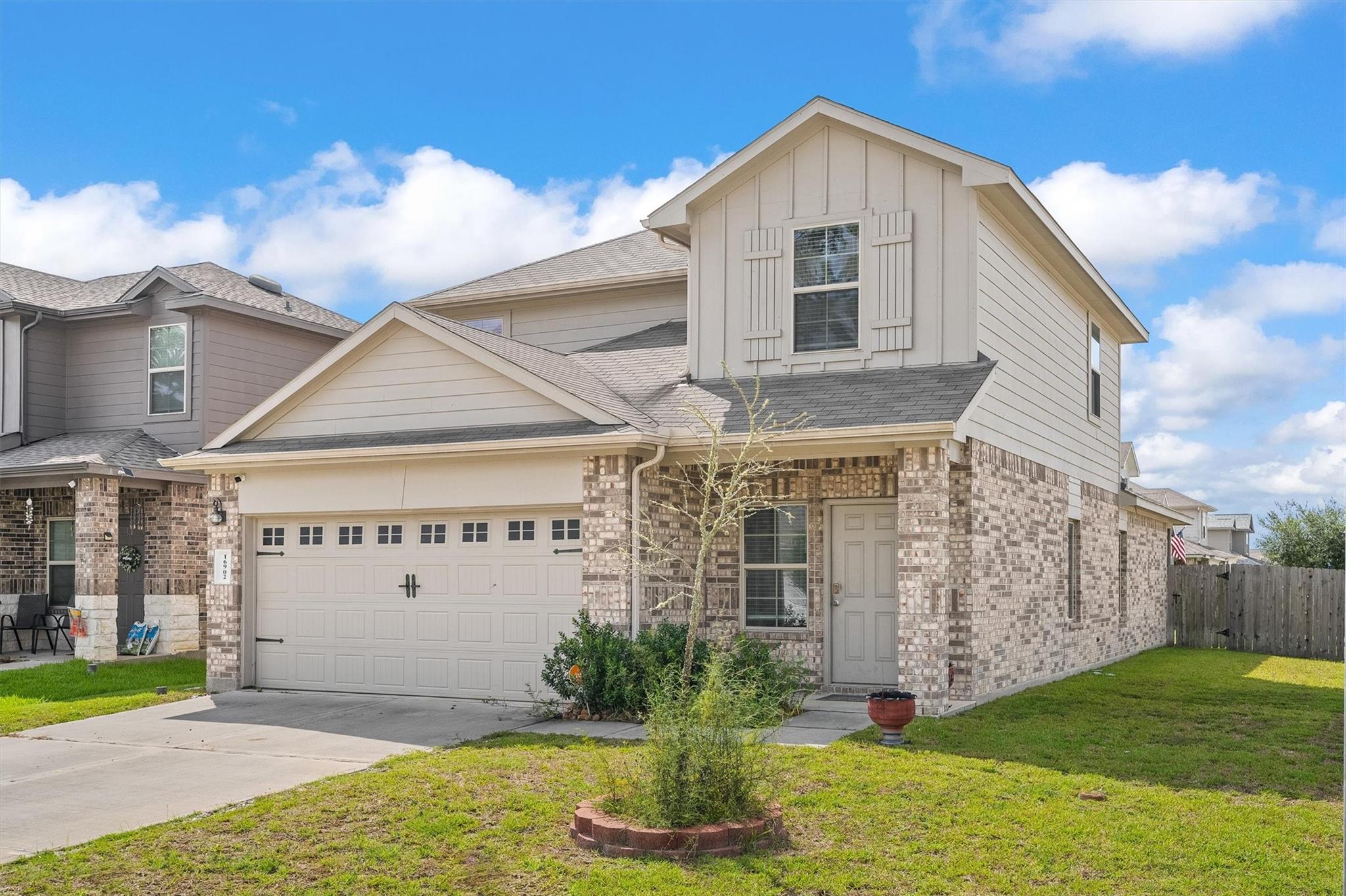 16902 Rich Pines Drive