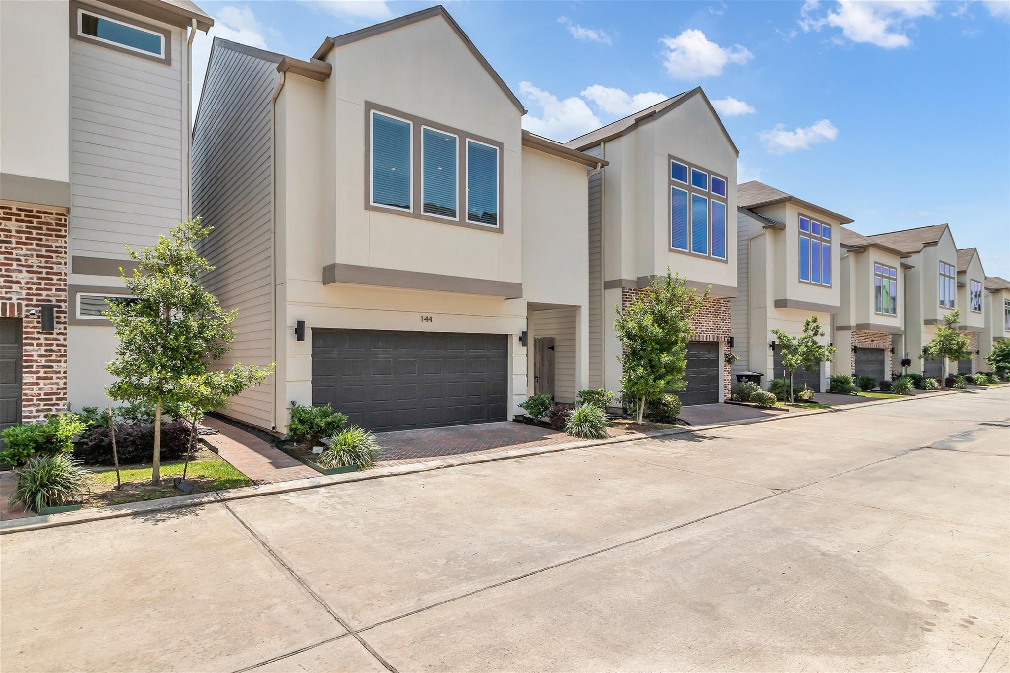 144 Knightsbridge Park Lane