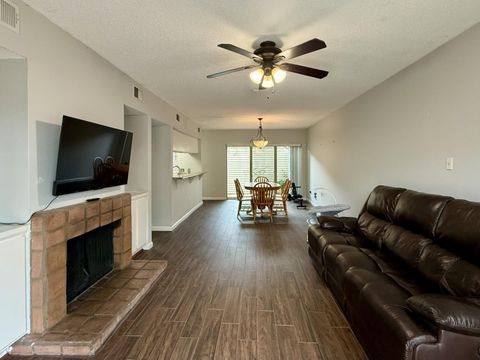 Photo of 1922 Augusta Drive #1/16, Houston, TX 77057 (MLS # 22782400)