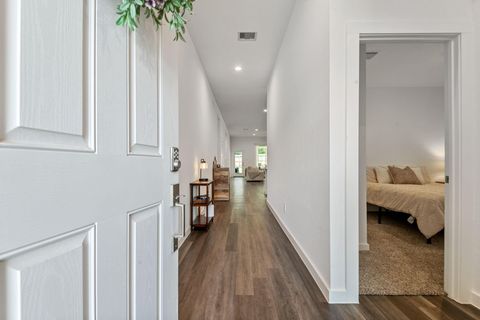 Tiny photo for 560 Newcomb Hollow Drive, Conroe, TX 77304 (MLS # 33034514)