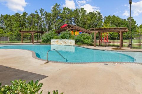 Tiny photo for 560 Newcomb Hollow Drive, Conroe, TX 77304 (MLS # 33034514)
