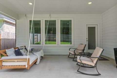 Tiny photo for 560 Newcomb Hollow Drive, Conroe, TX 77304 (MLS # 33034514)