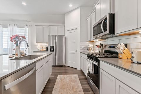 Tiny photo for 560 Newcomb Hollow Drive, Conroe, TX 77304 (MLS # 33034514)