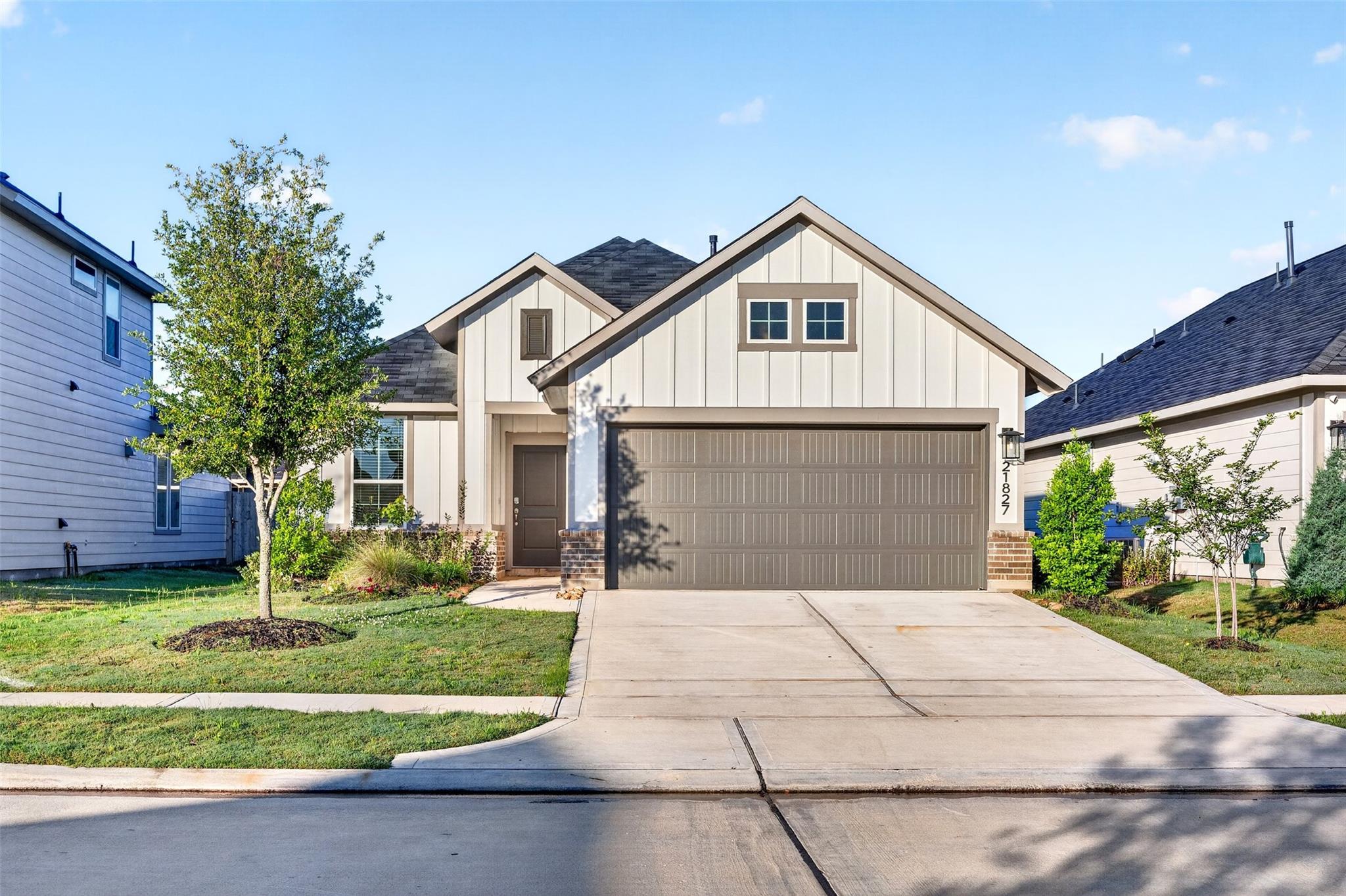 21827 Blue Daisy Court