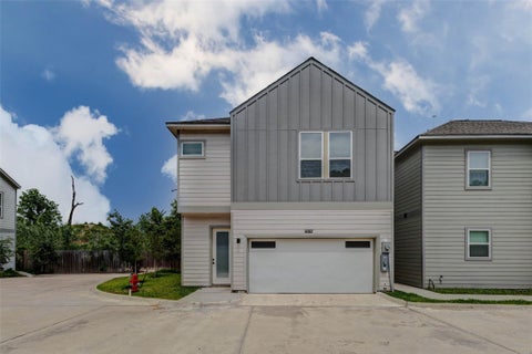 Photo of 5727 Elysium Street, Houston, TX 77091 (MLS # 27064357)