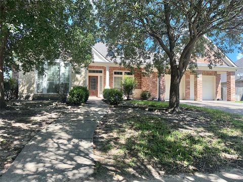 Photo of 15923 Maple Shores Drive, Houston, TX 77044 (MLS # 41438885)