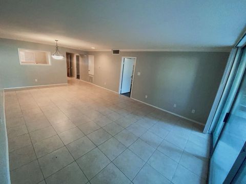 Photo of 2210 Dorrington Street #104, Houston, TX 77030 (MLS # 85299031)