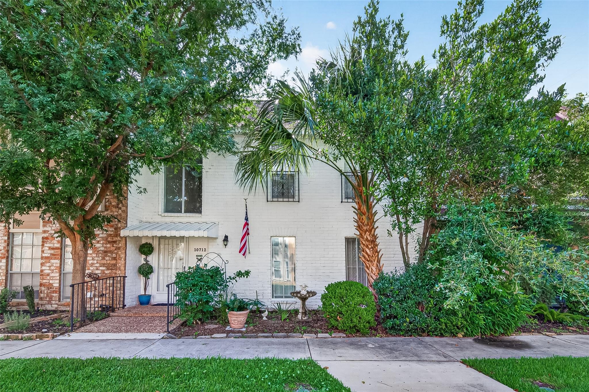 10712 Briar Forest Drive