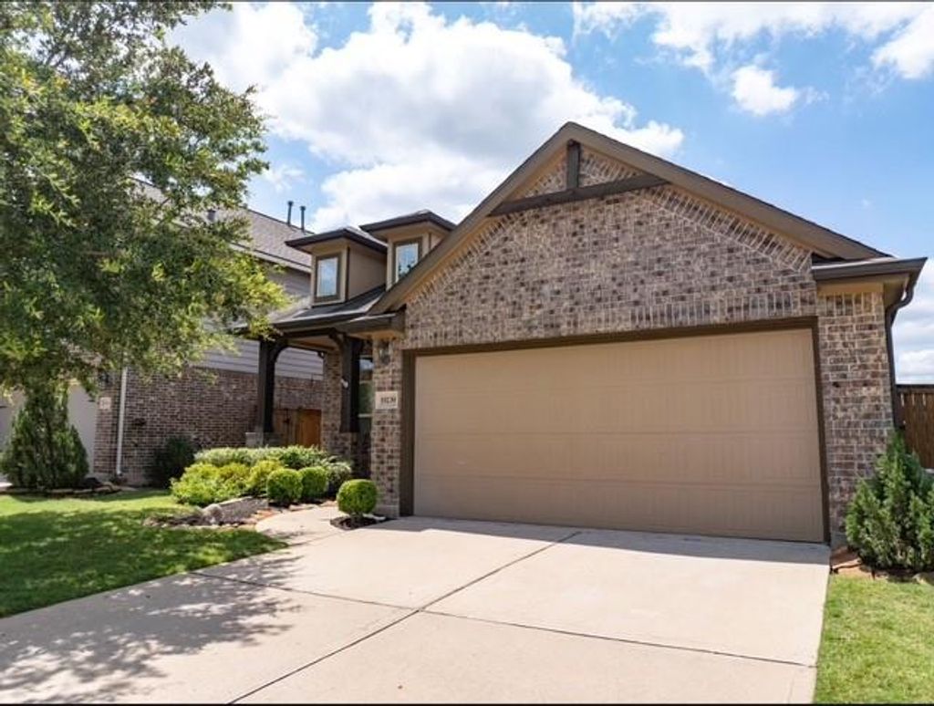 Photo of 19239 S Cottonwood Green Lane, Cypress, TX 77433 (MLS # 10819544)