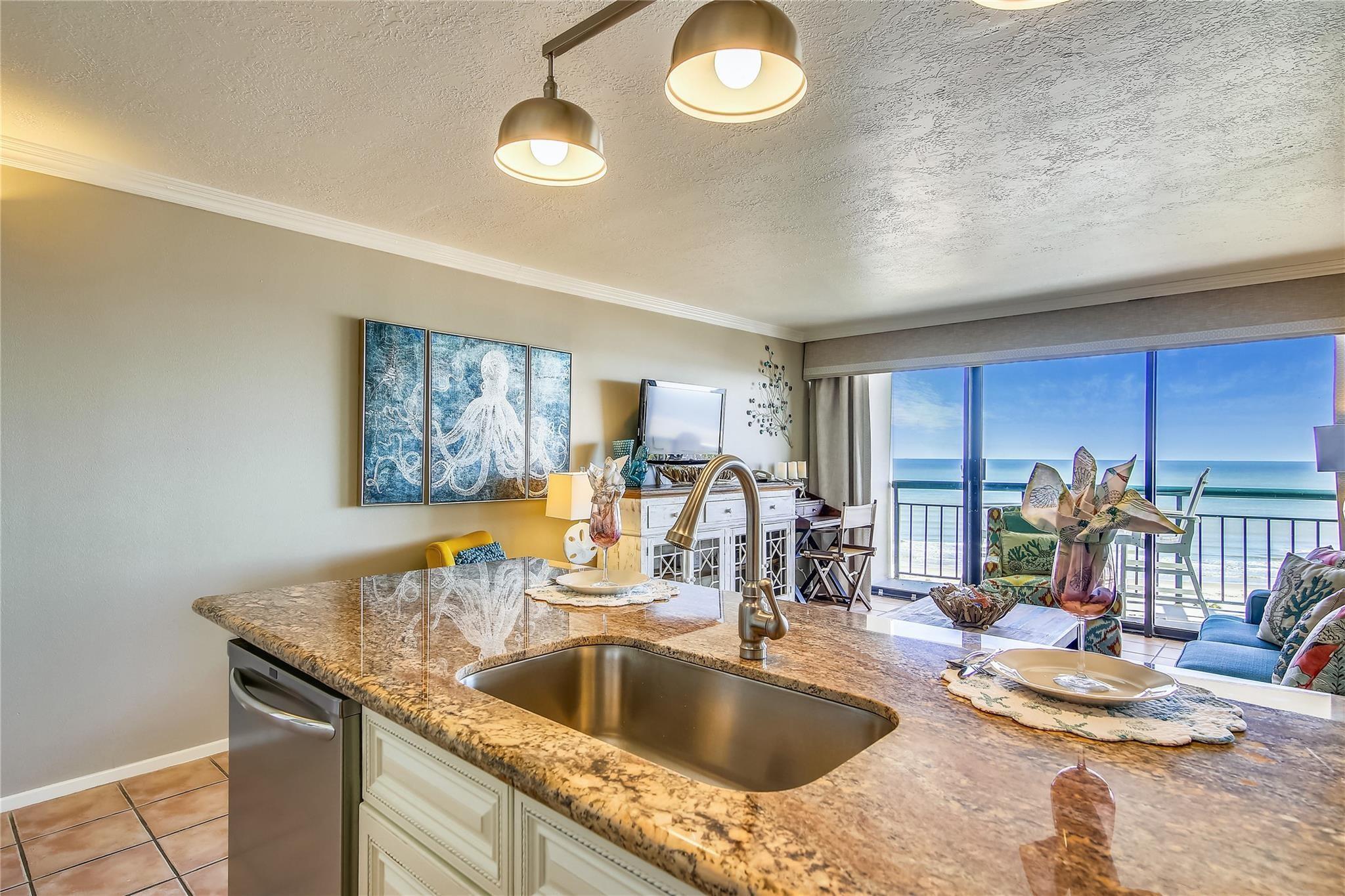 5220 Seawall Boulevard 934