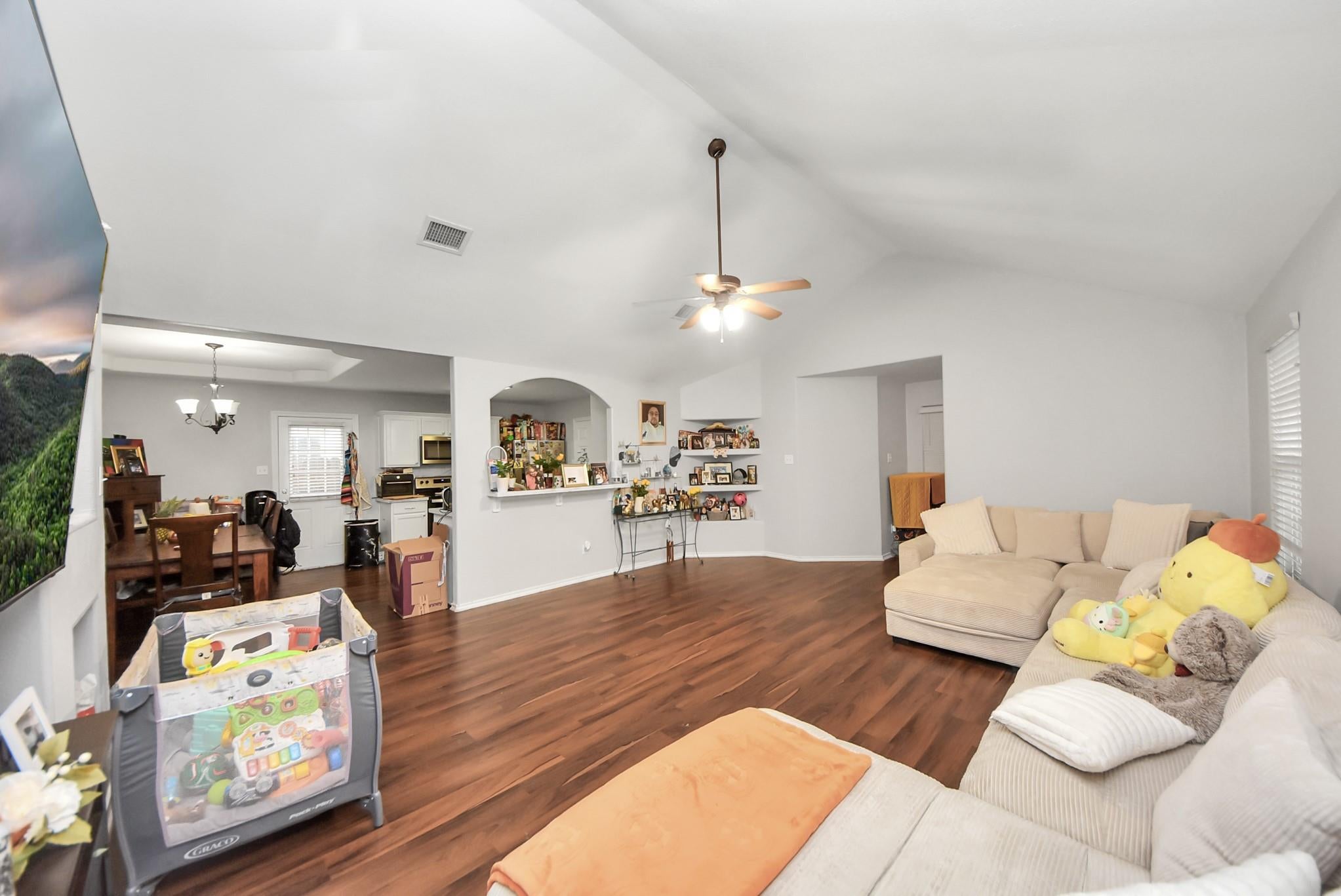 6214 Cottage Pines Drive