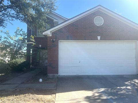 Photo of 5431 Tiger Lilly Way, Houston, TX 77085 (MLS # 82140668)