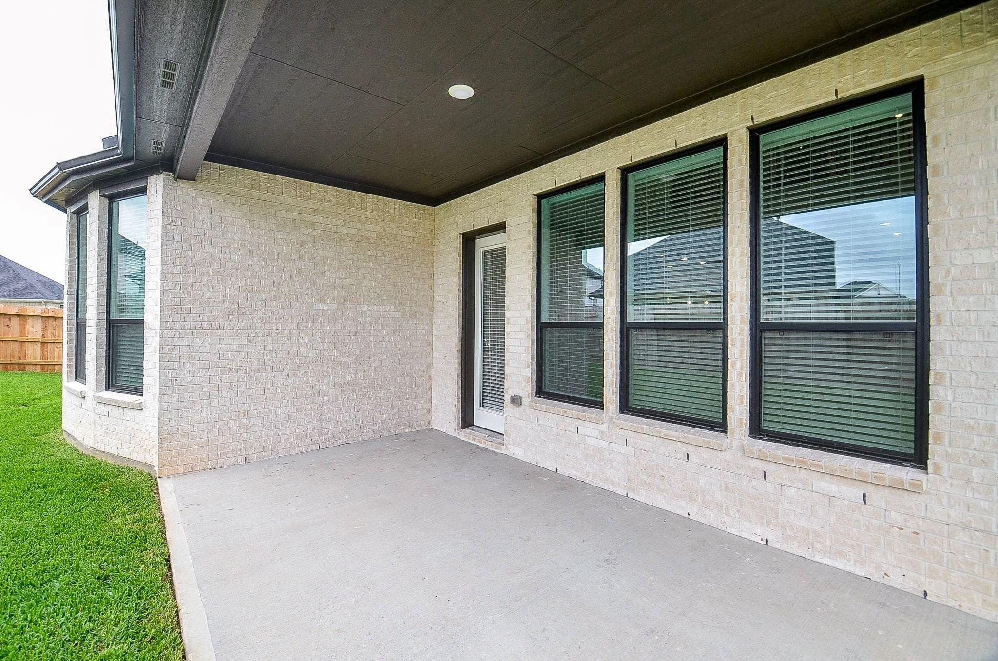 3811 Hermitage Drive
