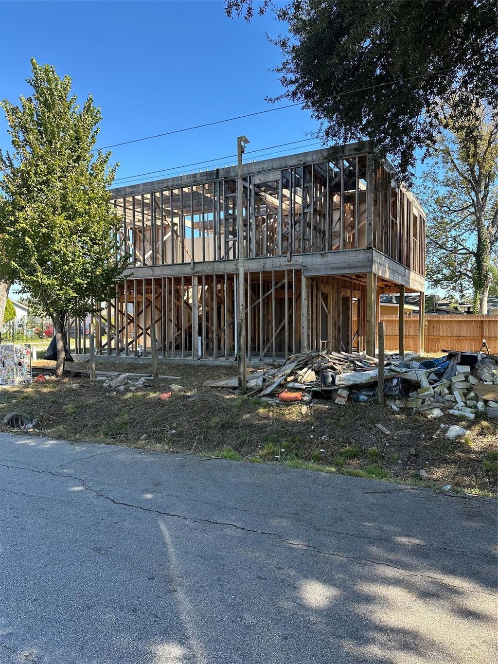 Photo of 7102 Waxahachie Street, Houston, TX 77020 (MLS # 87882533)