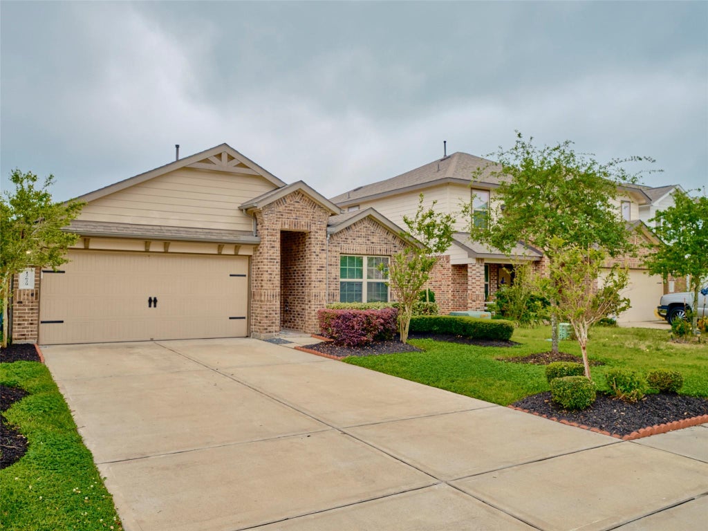 Photo of 12629 Pirate Bend Drive, Texas City, TX 77568 (MLS # 57018093)