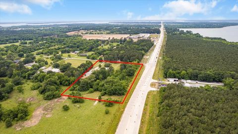 12488 Anderson Road Willis TX 77318