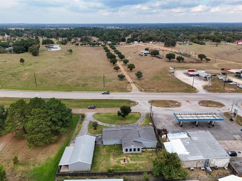 Photo of 28599 Bunting Road, Waller, TX 77484 (MLS # 68311824)